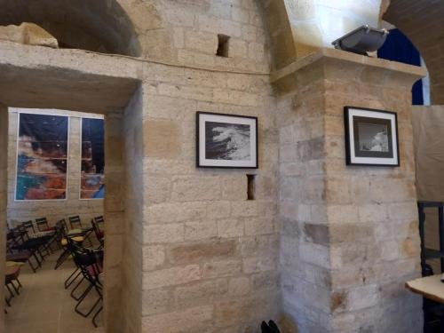 Exposition photos Sabine Tostain à la Chapelle St Julien de Montredon, Salinelles 2022